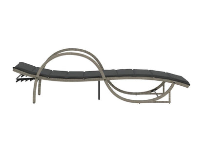 Set di 2 lettini prendisole e cuscini in resina intrecciata grigio chiaro 43207MSFI